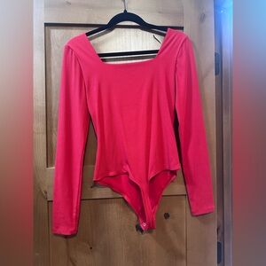 House of Harlow 1960 Vibrant Red Top Body suit